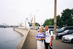 LW representative Lena and Gary in Moscow.